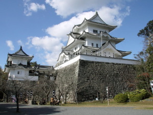 三重県伊賀市のコンパニオン派遣で対応中