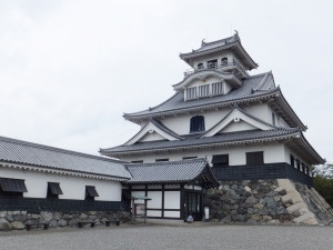 滋賀県長浜市のコンパニオン派遣で対応中