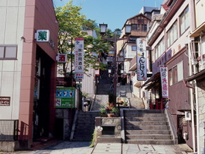 群馬県渋川市のコンパニオン派遣で対応中