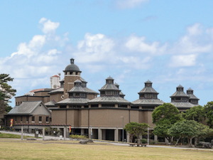 沖縄県浦添市のコンパニオン派遣で対応中